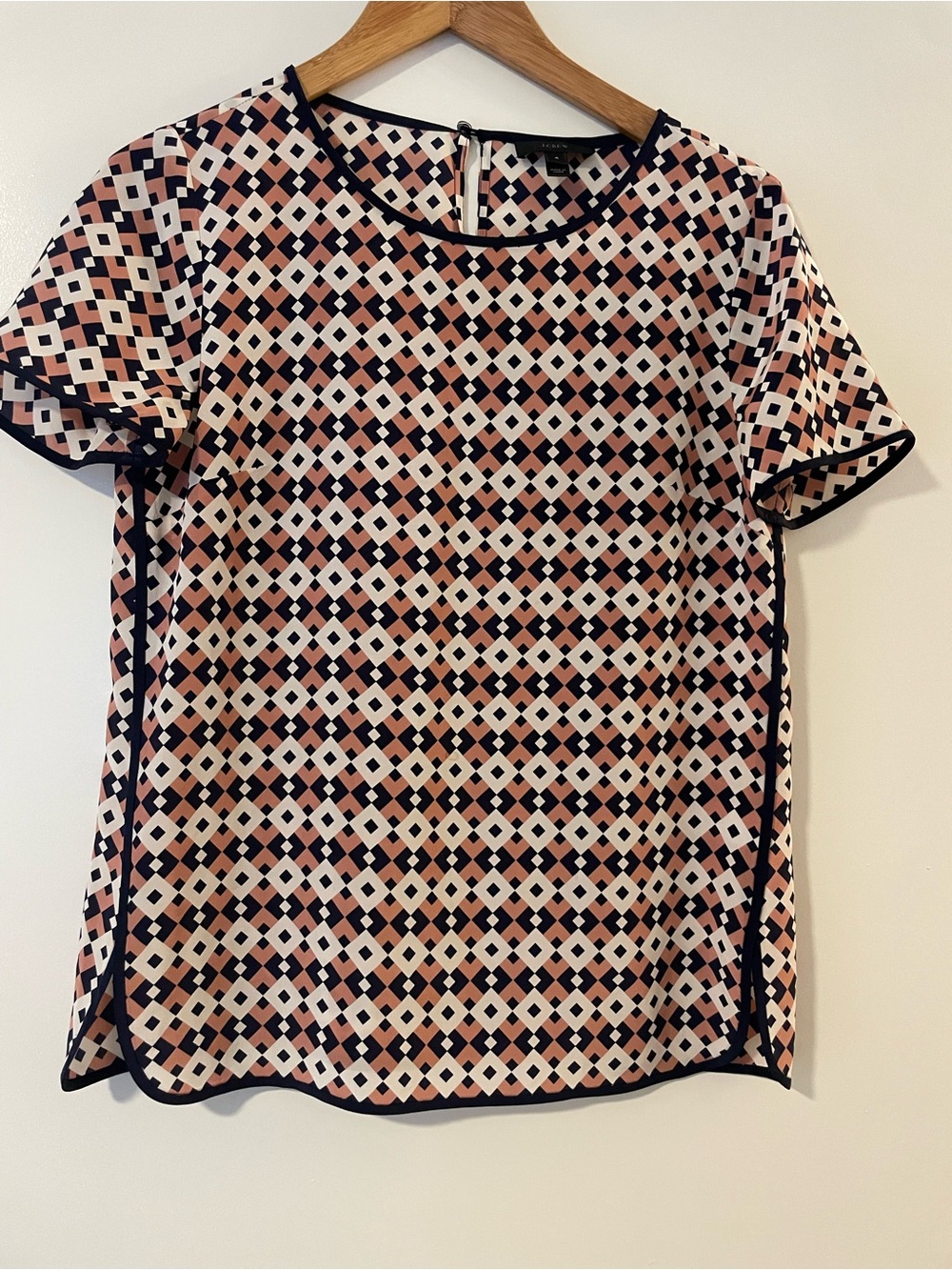 Geometric Print Short Sleeve Top in Pink cream and navy